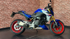 BMW F900 R (25MY)